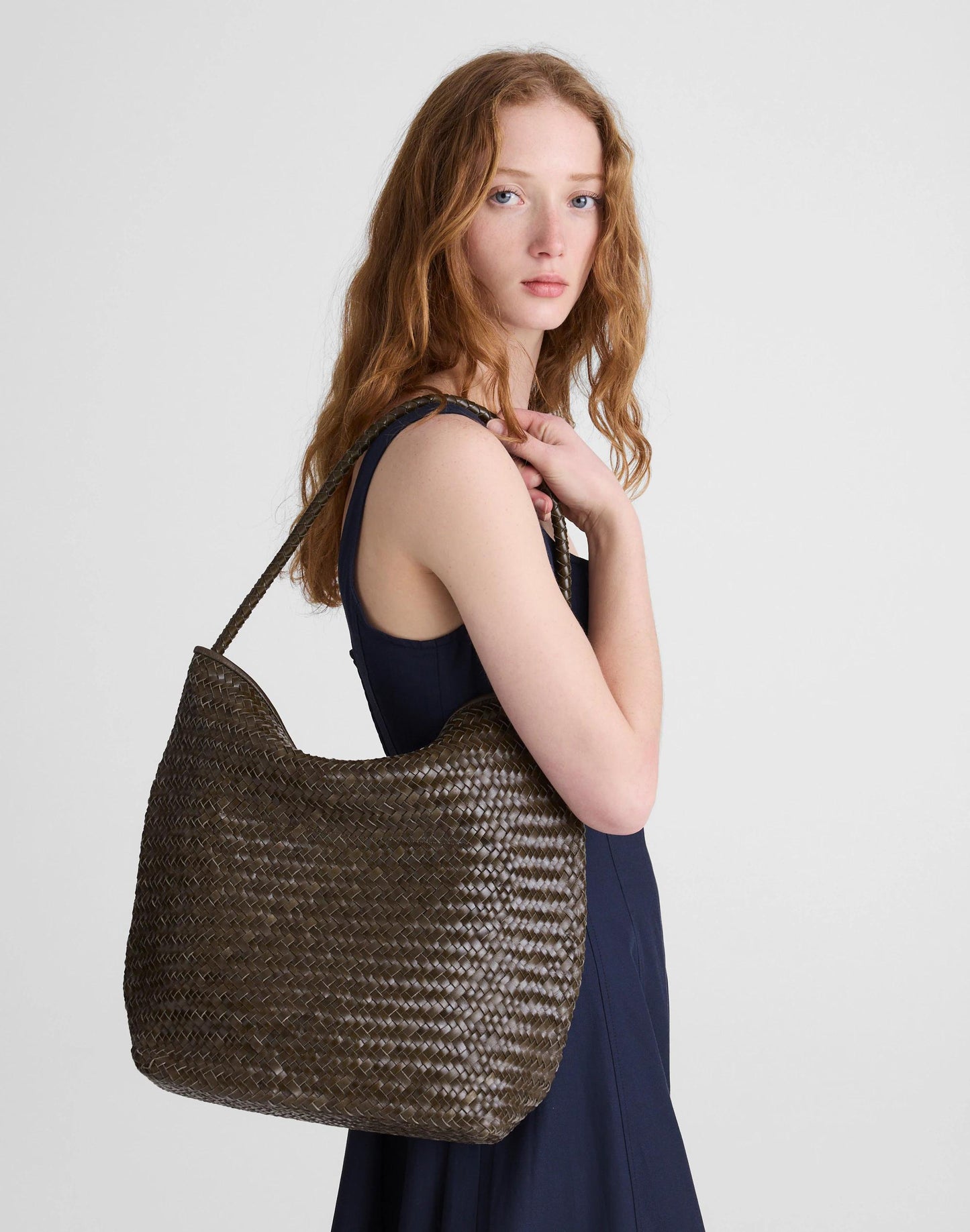 Madewell The Signature Woven Bucket Bag Faded Olive