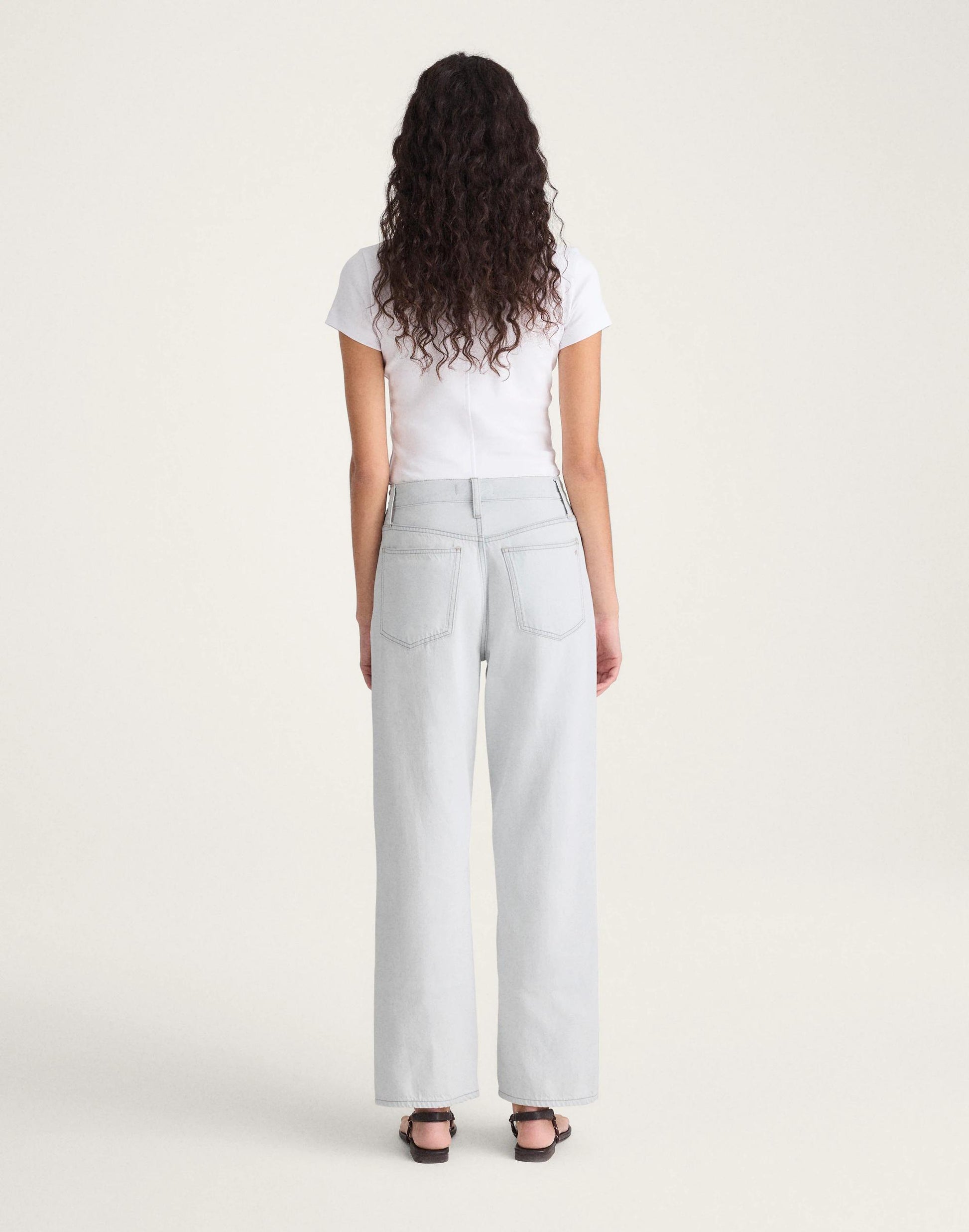 Madewell The Short Perfect Vintage Wide-Leg Crop Jean in Airy Denim Extracted Sky Wash