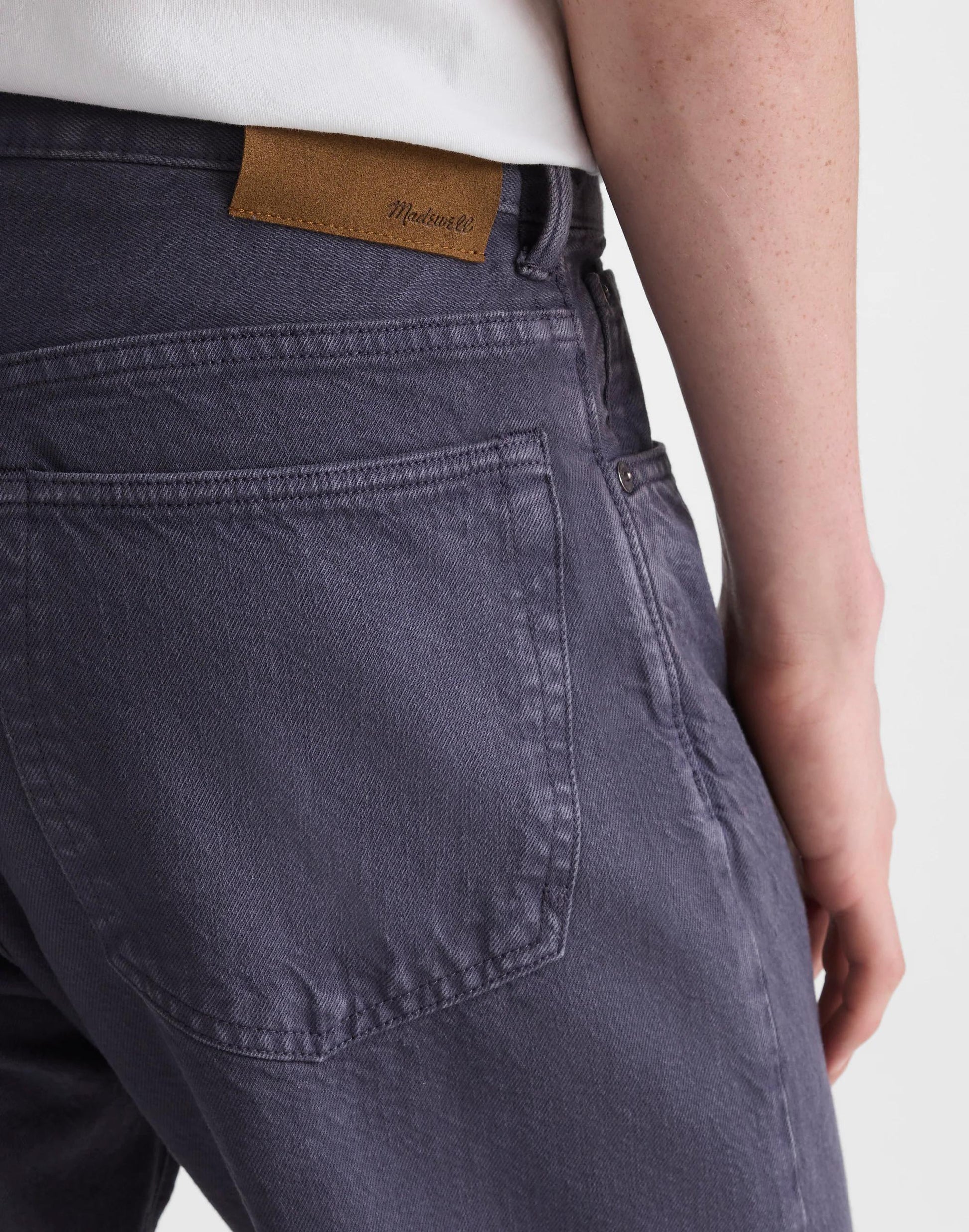 Madewell Relaxed Taper Jeans in Summerweight Denim Industrial Blue