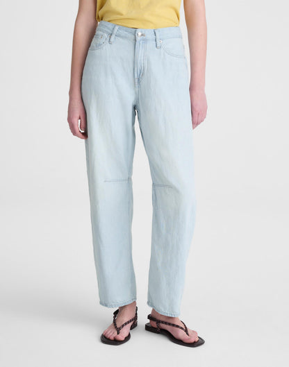 Madewell The Darted Barrel-Leg Jean in Airy Denim Laguna Wash