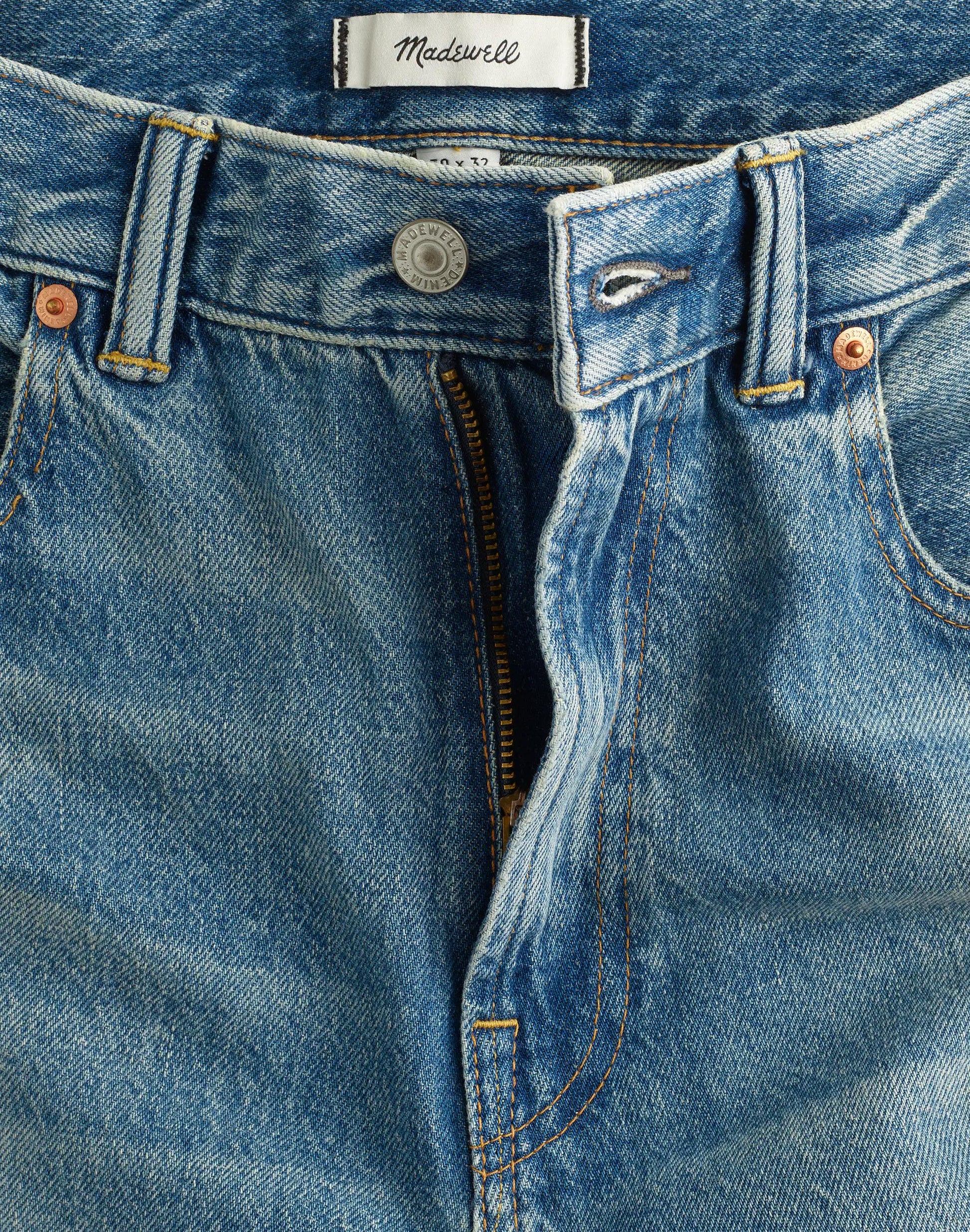 Madewell The 1991 Loose Straight Jean in Summerweight Denim Ledgewood Wash