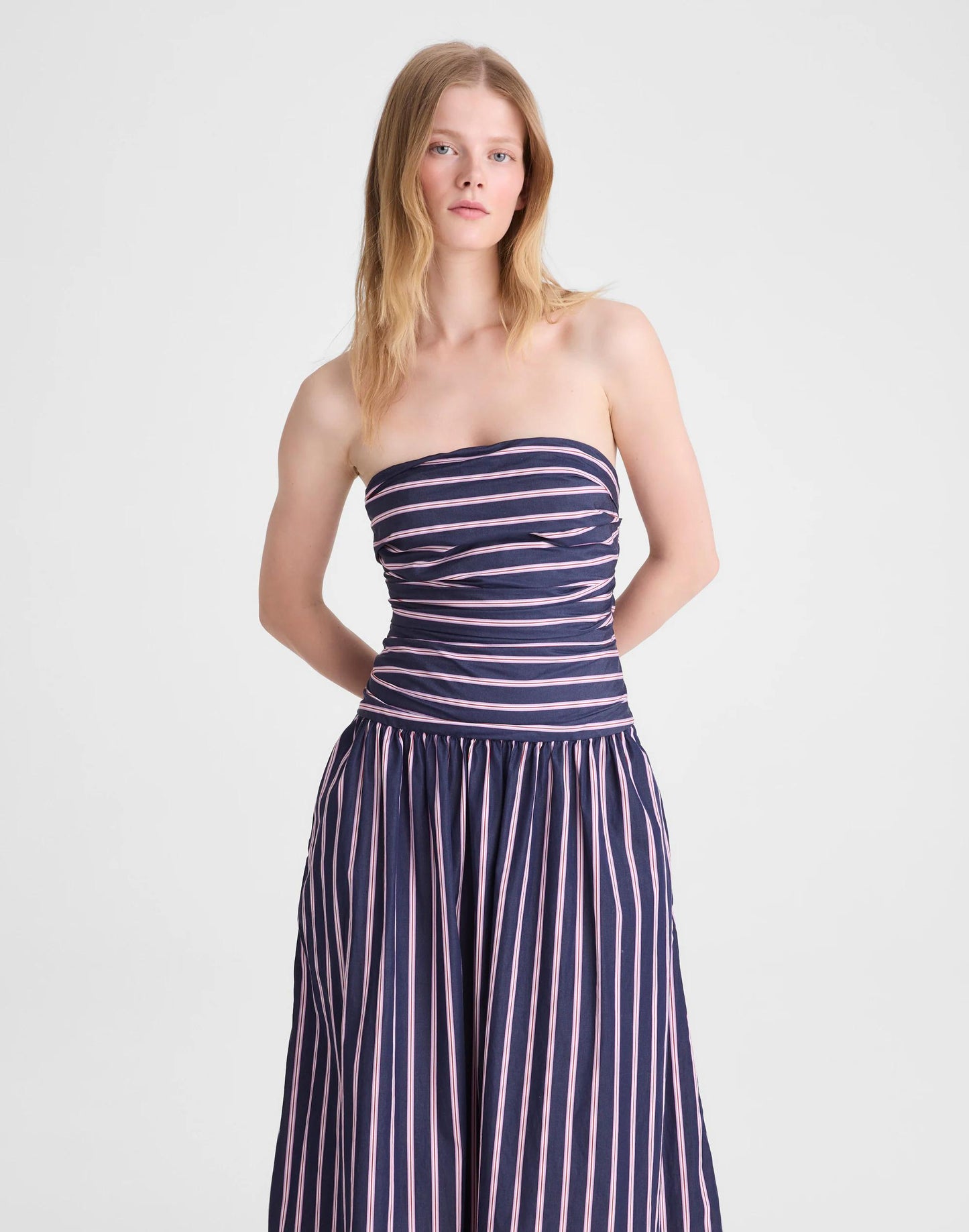 Madewell Strapless Ruched Midi Dress in Poplin Classic Indigo
