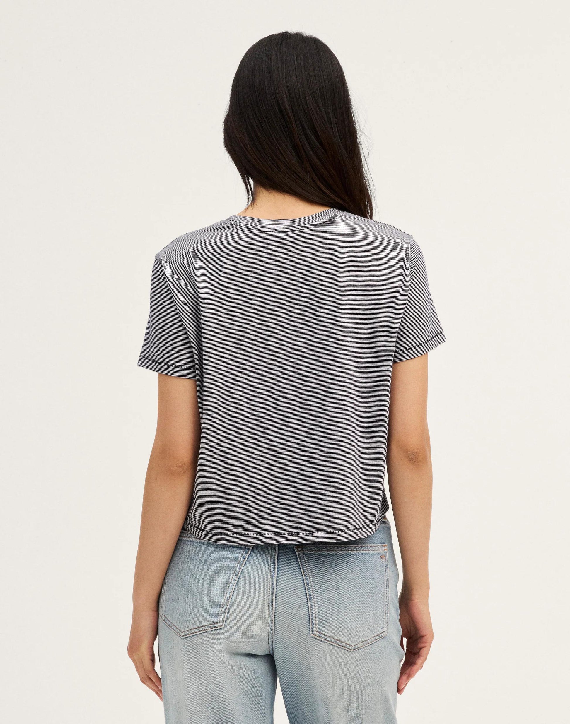 Madewell The Easy Crop Crewneck Tee in Soft Slub Midnight Navy
