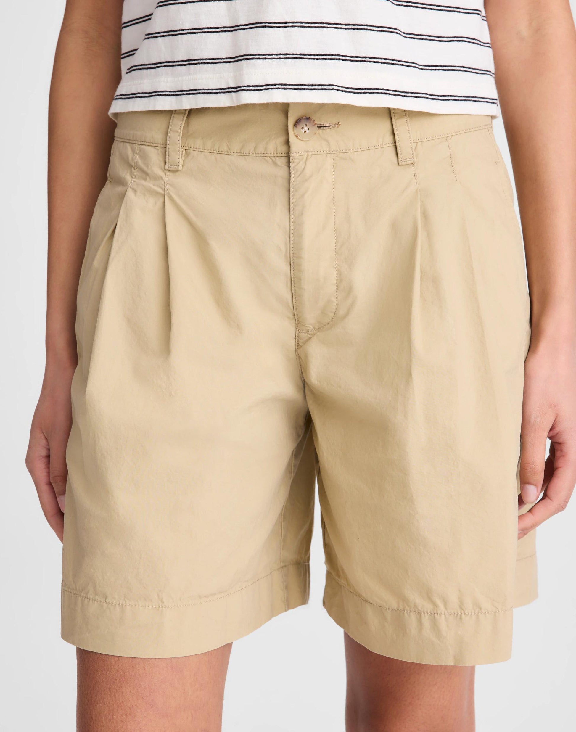 Madewell The Everyday Trouser Short in Poplin Fennel Seed