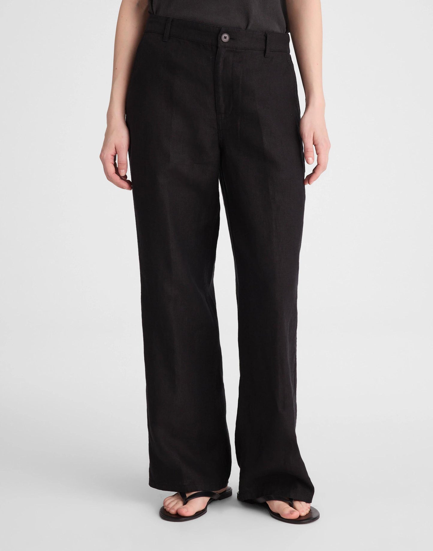 Madewell The Zoe Relaxed Straight Pant in 100% Linen Jet Black