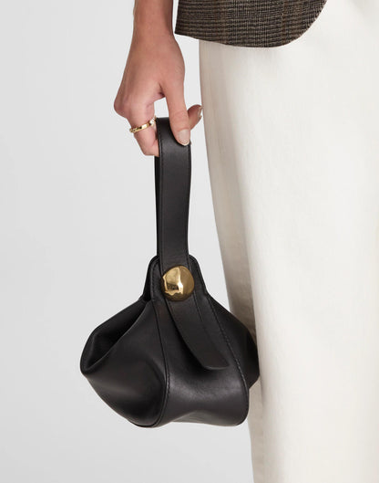 Madewell The Sculpted Metal Wristlet Bag True Black