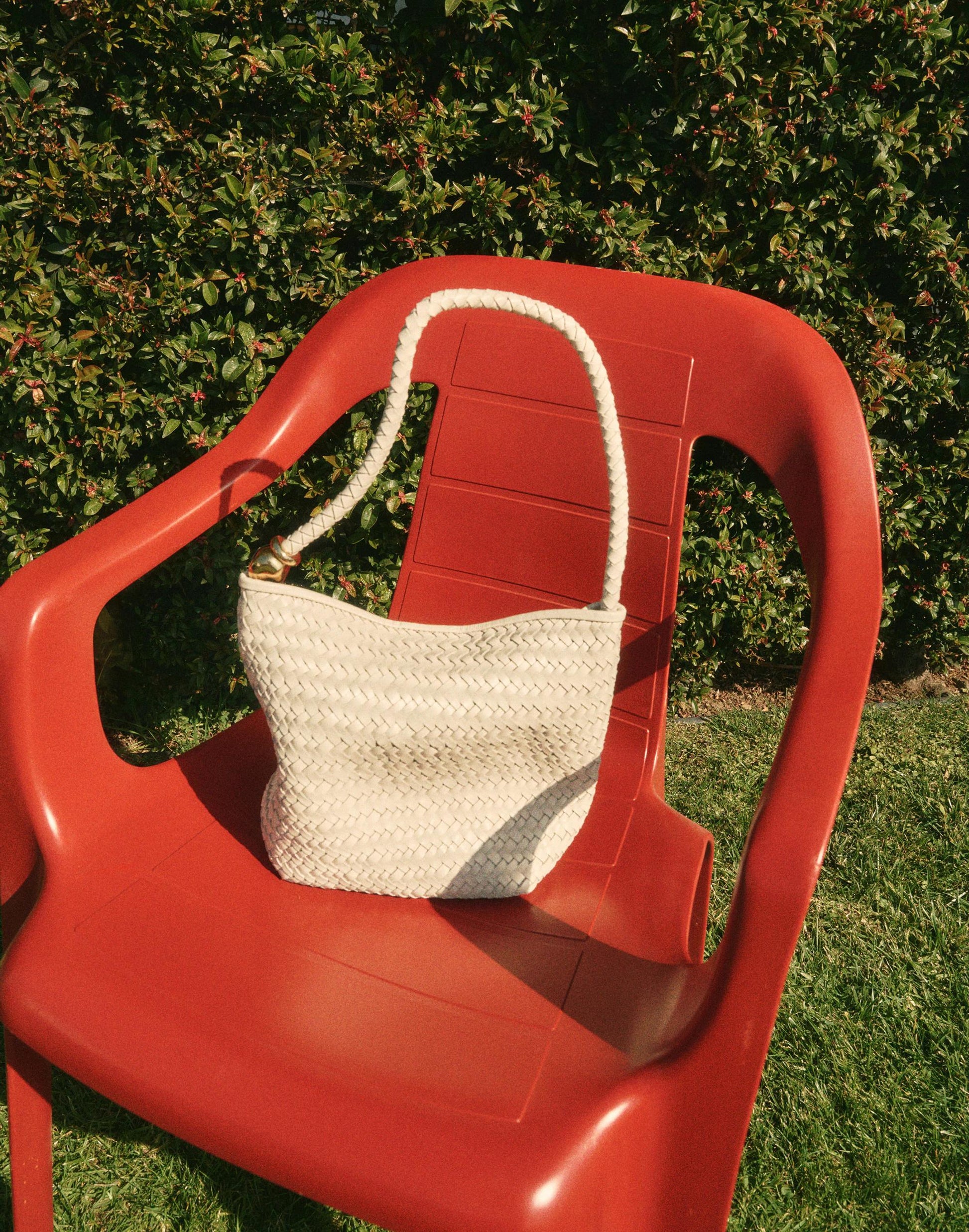 Madewell The Signature Woven Shoulder Bag Vintage Muslin