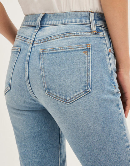 Madewell The Jules Slim-Straight Jean Raebrook Wash