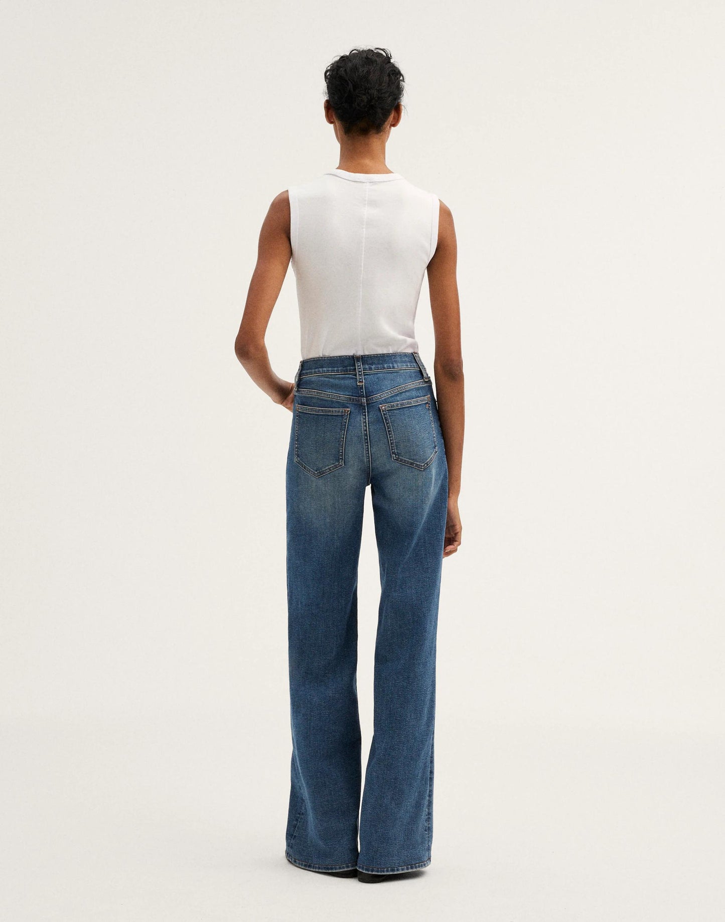 Madewell The Wide-Leg Jean in Super Stretch Denim Sunnyside Wash