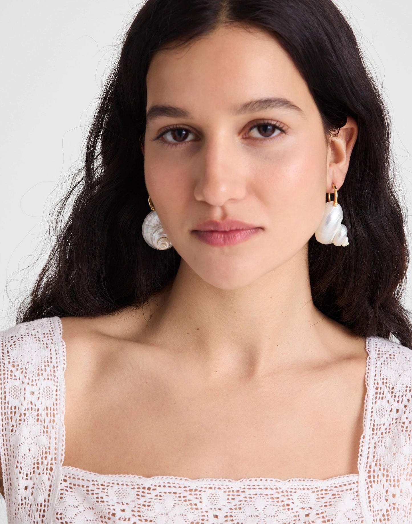 Madewell Shell Statement Hoop Earrings Antique Gold