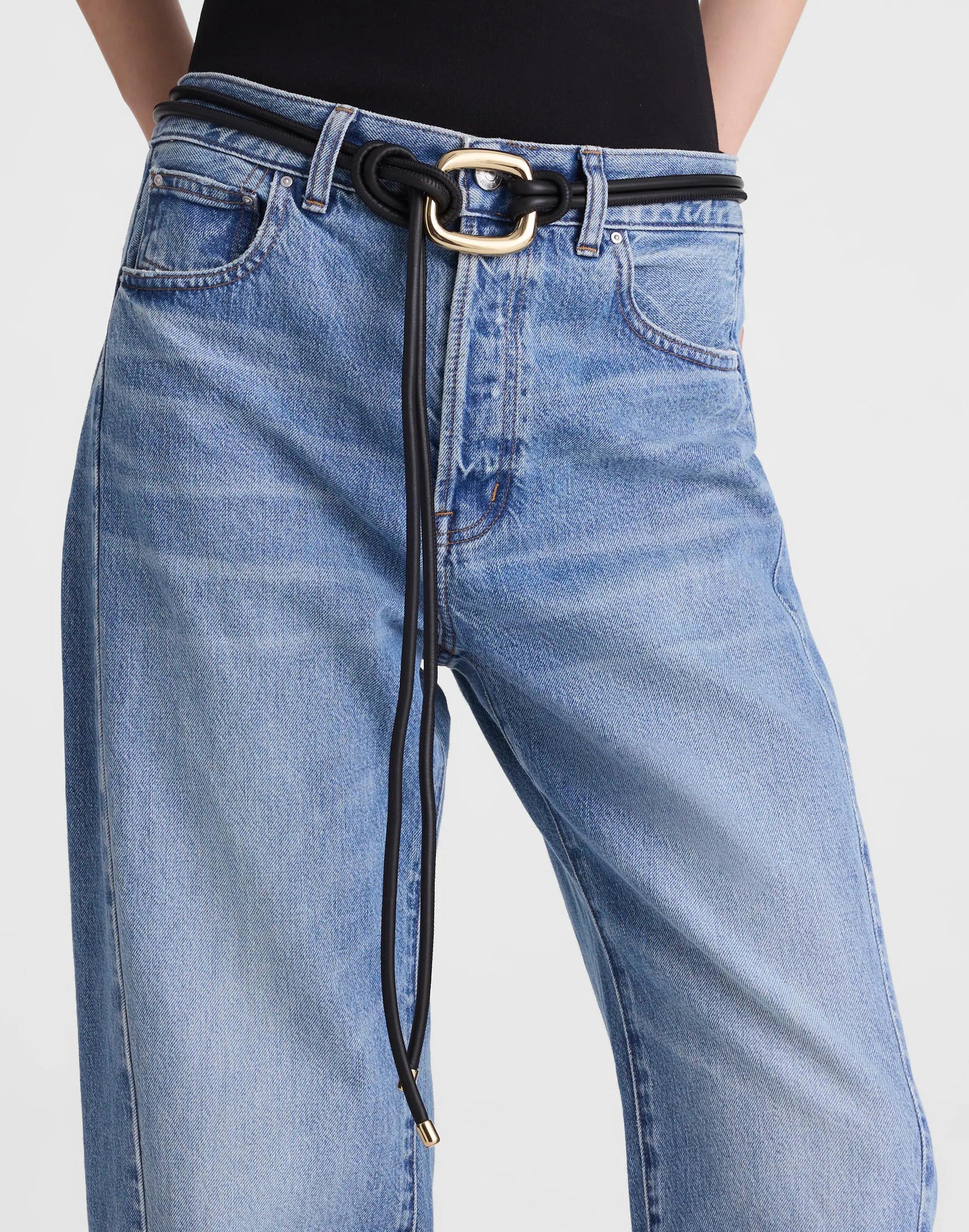 Madewell Sculpted-Buckle Tie Belt True Black