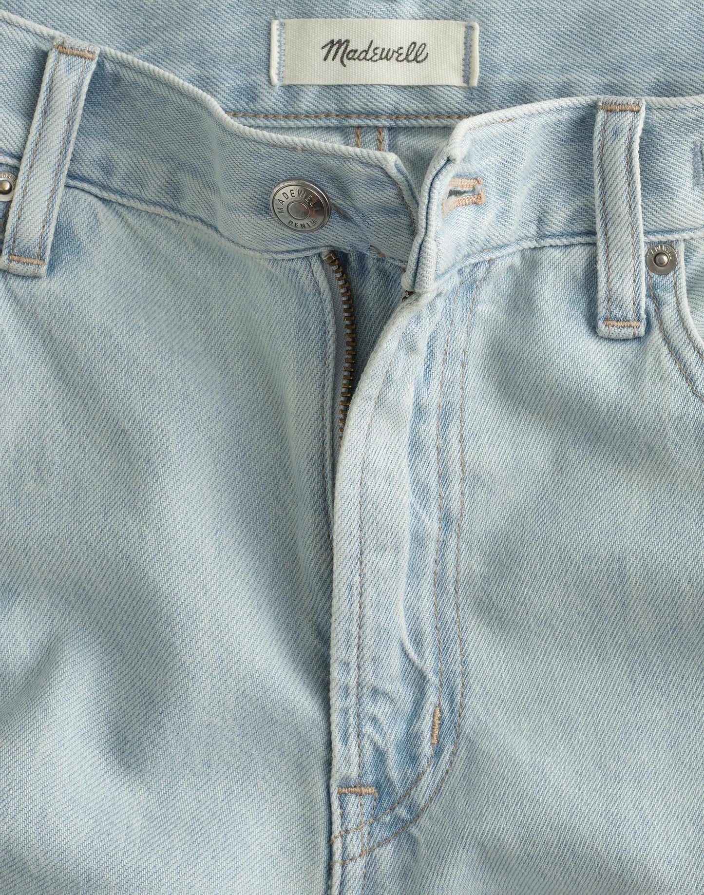 Madewell The Short Darted Barrel-Leg Jean in Airy Denim Laguna Wash