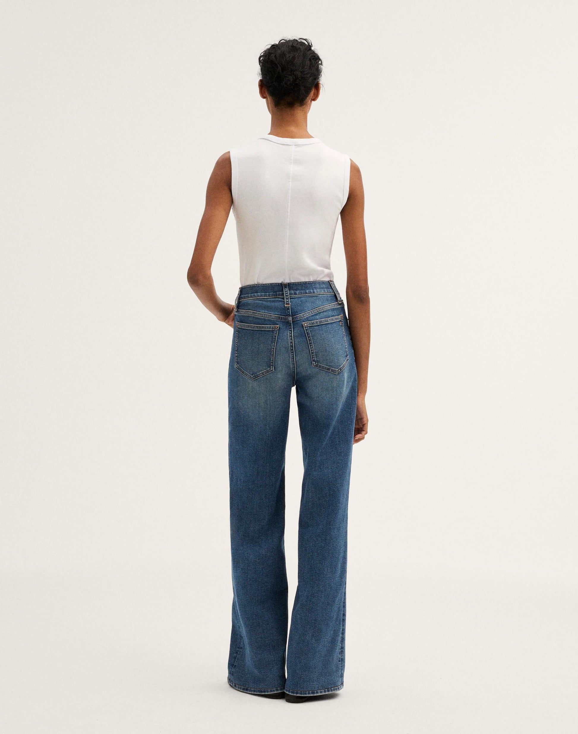 Madewell The Short Wide-Leg Jean in Super Stretch Sunnyside Wash