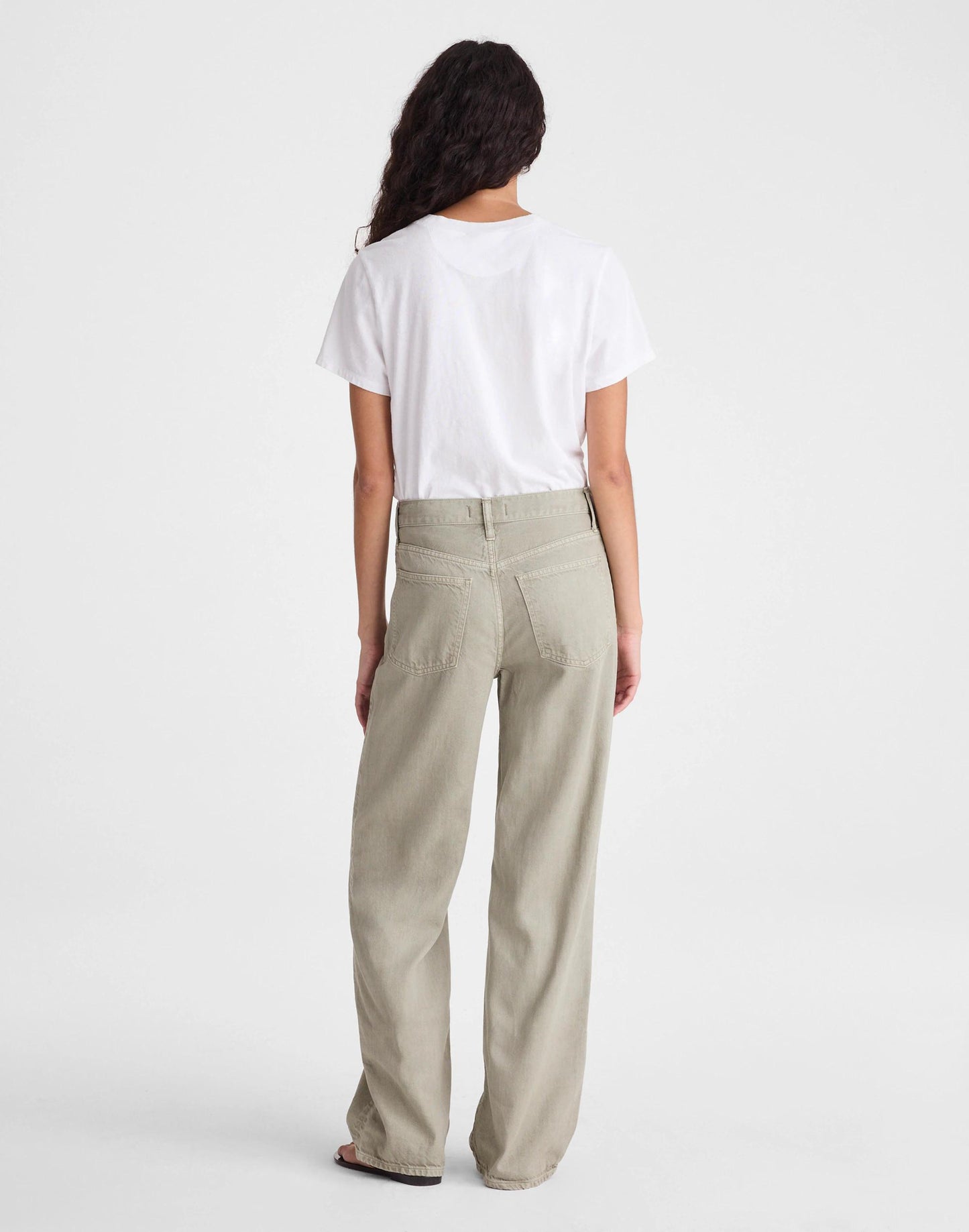 Madewell The Short Perfect Vintage Wide-Leg Jean in Airy Denim Chateau Olive