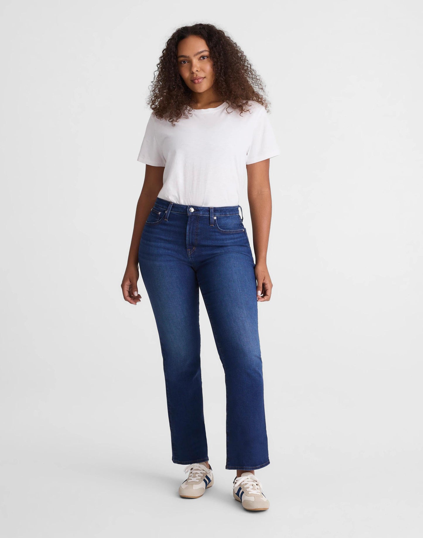 Madewell The Short Curvy Flare Crop Jean in Super Stretch Denim Osgoode Wash