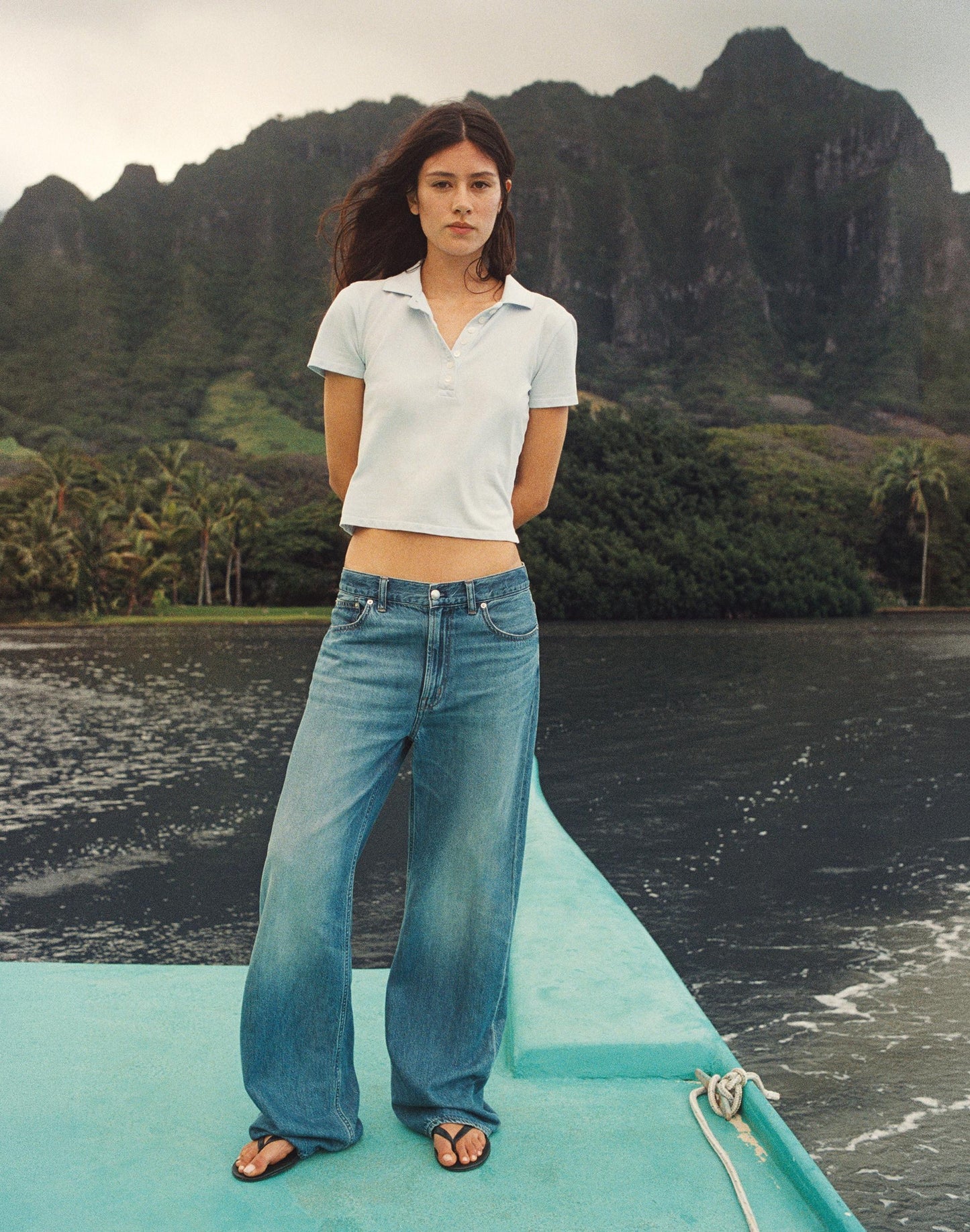 Madewell Petite Low-Slung Baggy Jeans in Airy Denim Pickett Wash