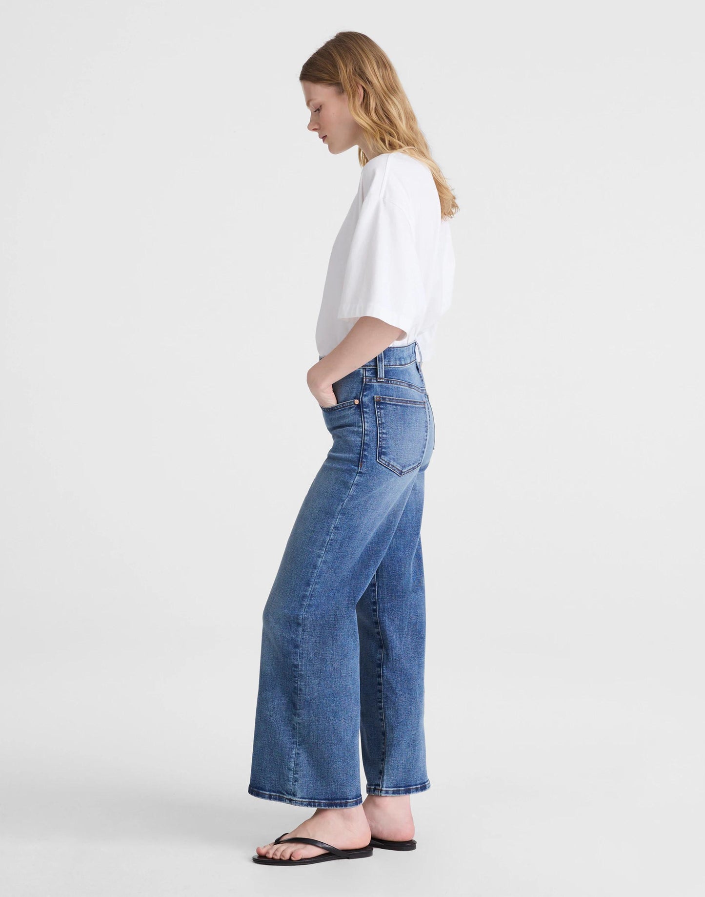 Madewell The Short Wide-Leg Crop Jean in Super Stretch Denim Oneida Wash