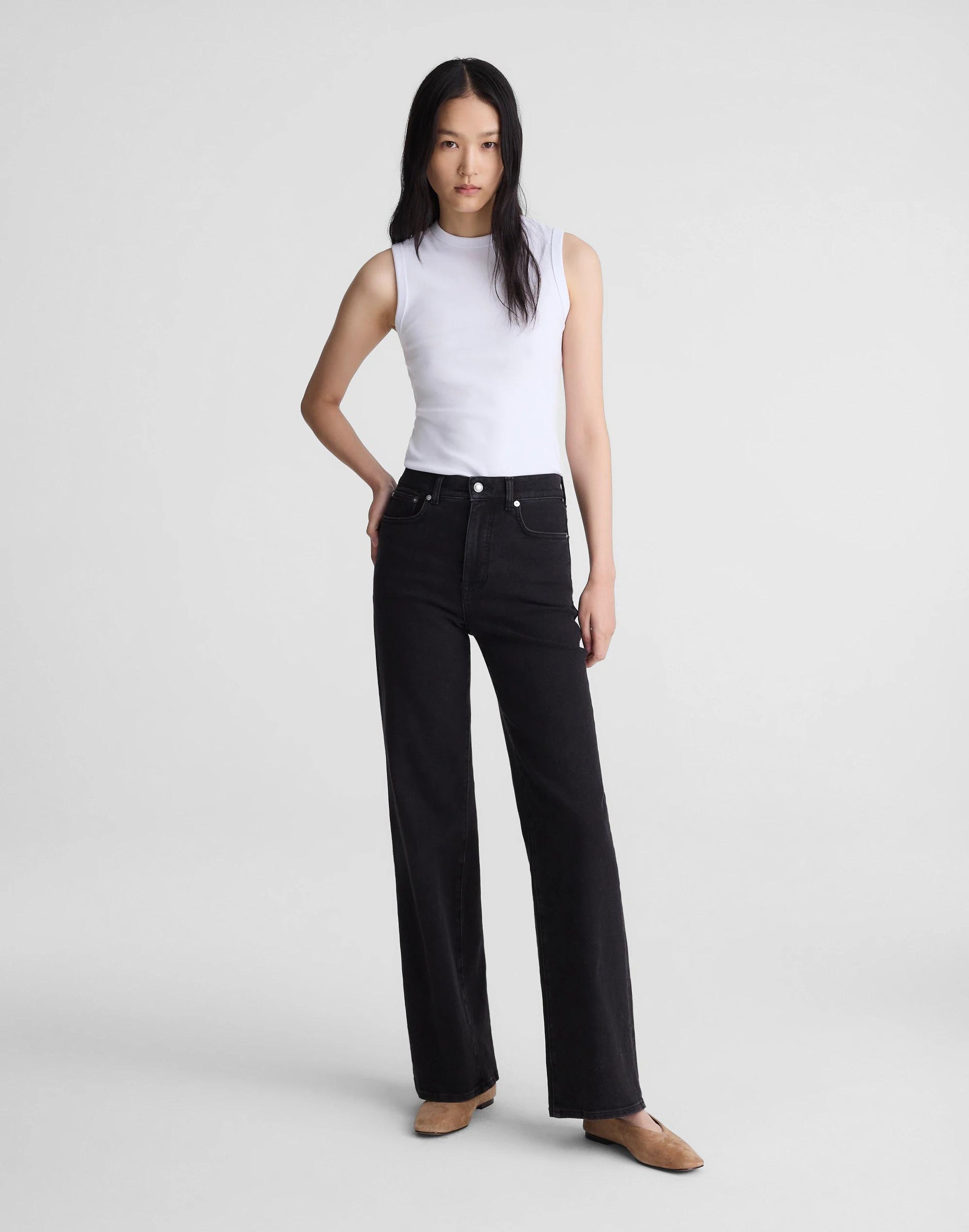 Madewell The Petite Wide-Leg Jean in Super Stretch Black Frost