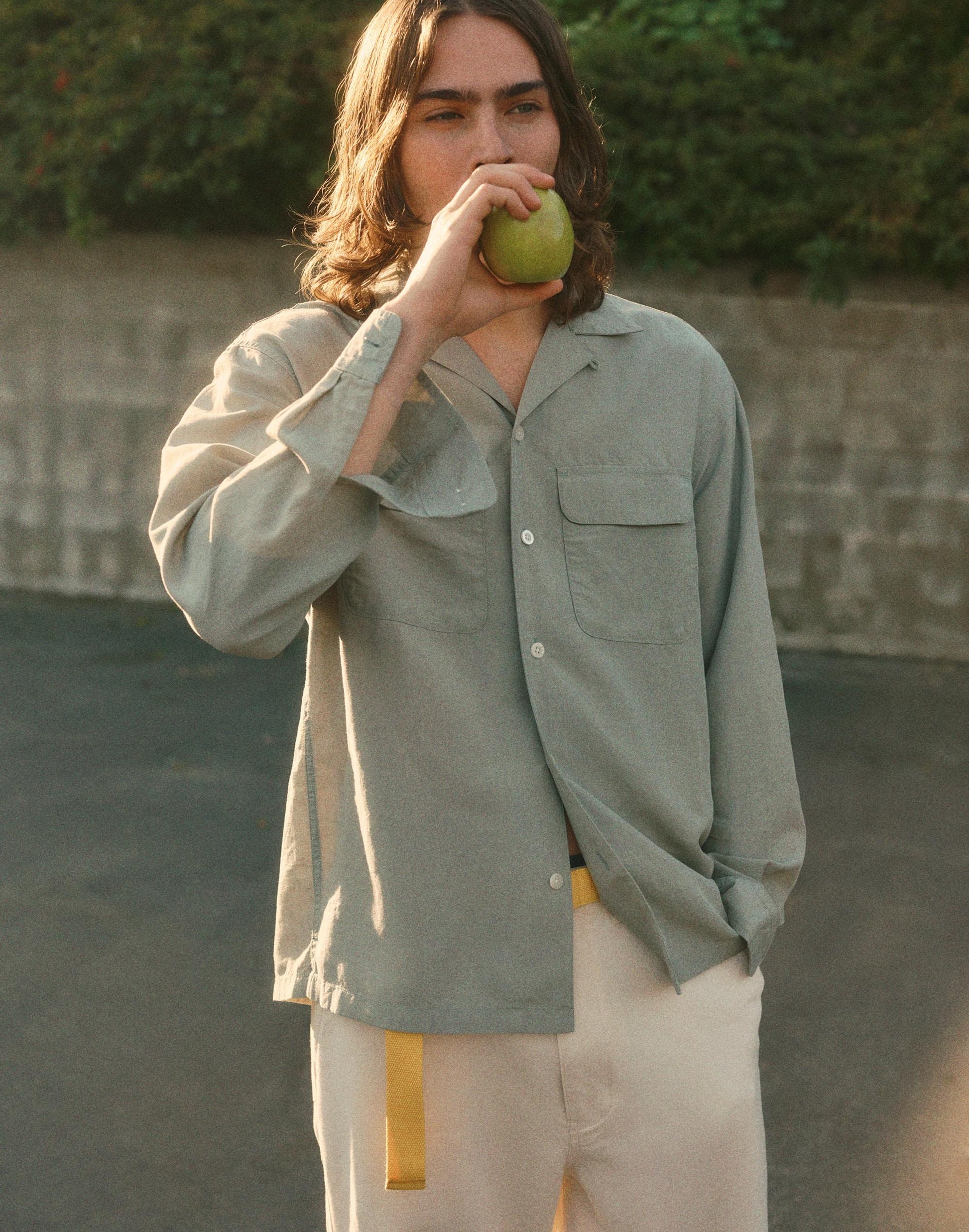 Madewell The Long-Sleeve Camp Shirt in Archive Linen Blend Frosted Cement