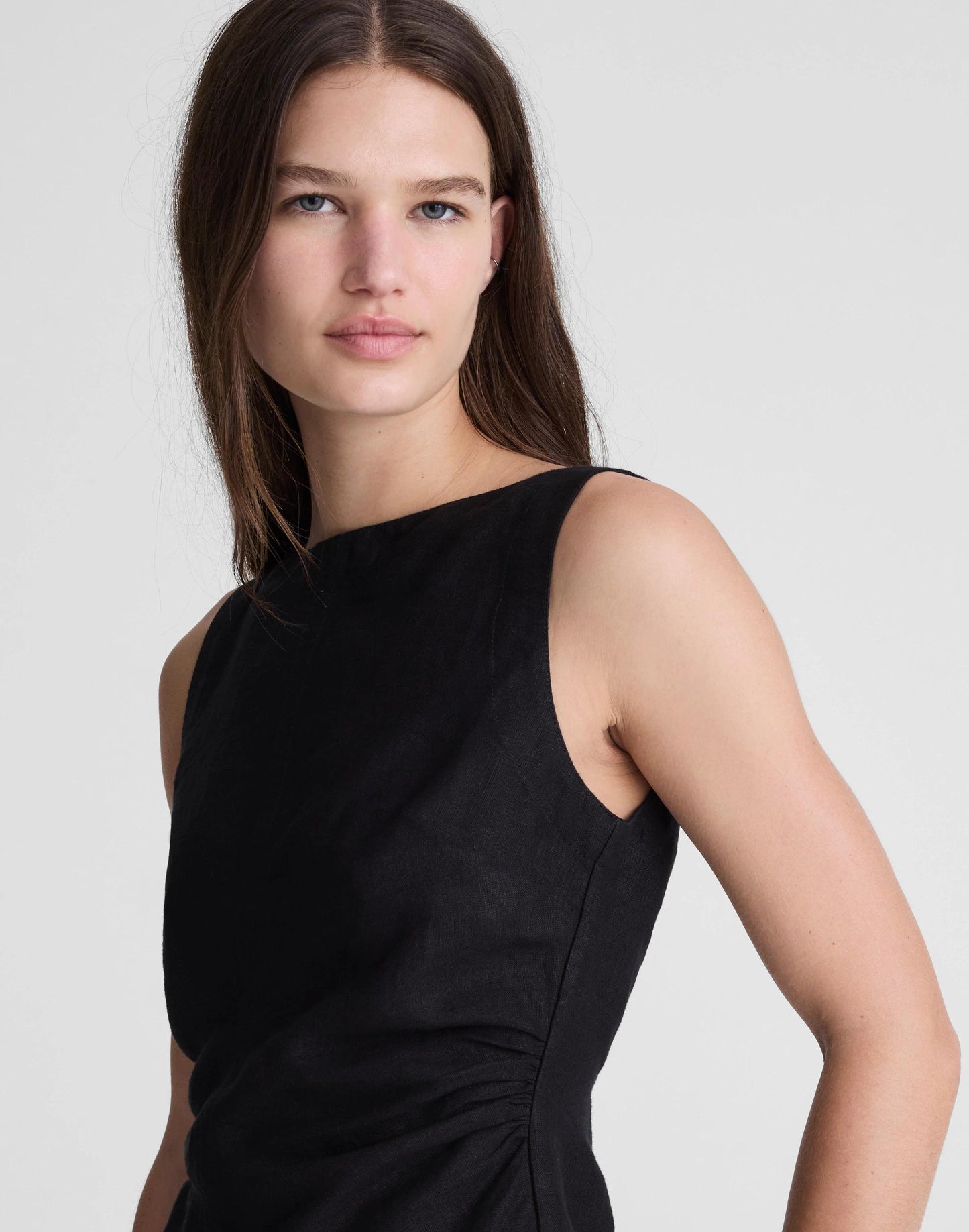 Madewell Cinched Boatneck Sleeveless Top in 100% Linen Jet Black